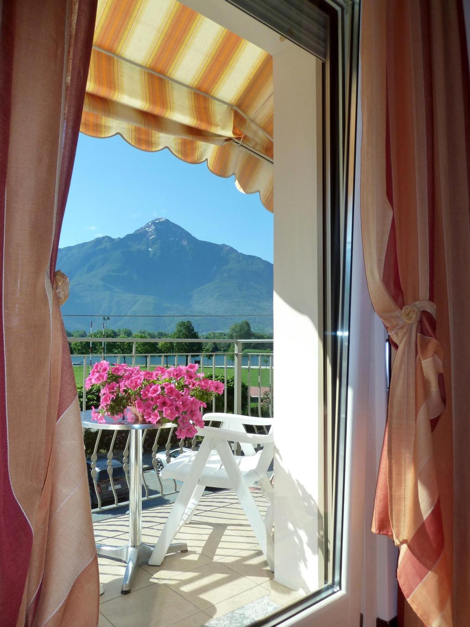 Hotel Europa - Sorico Bagian luar foto