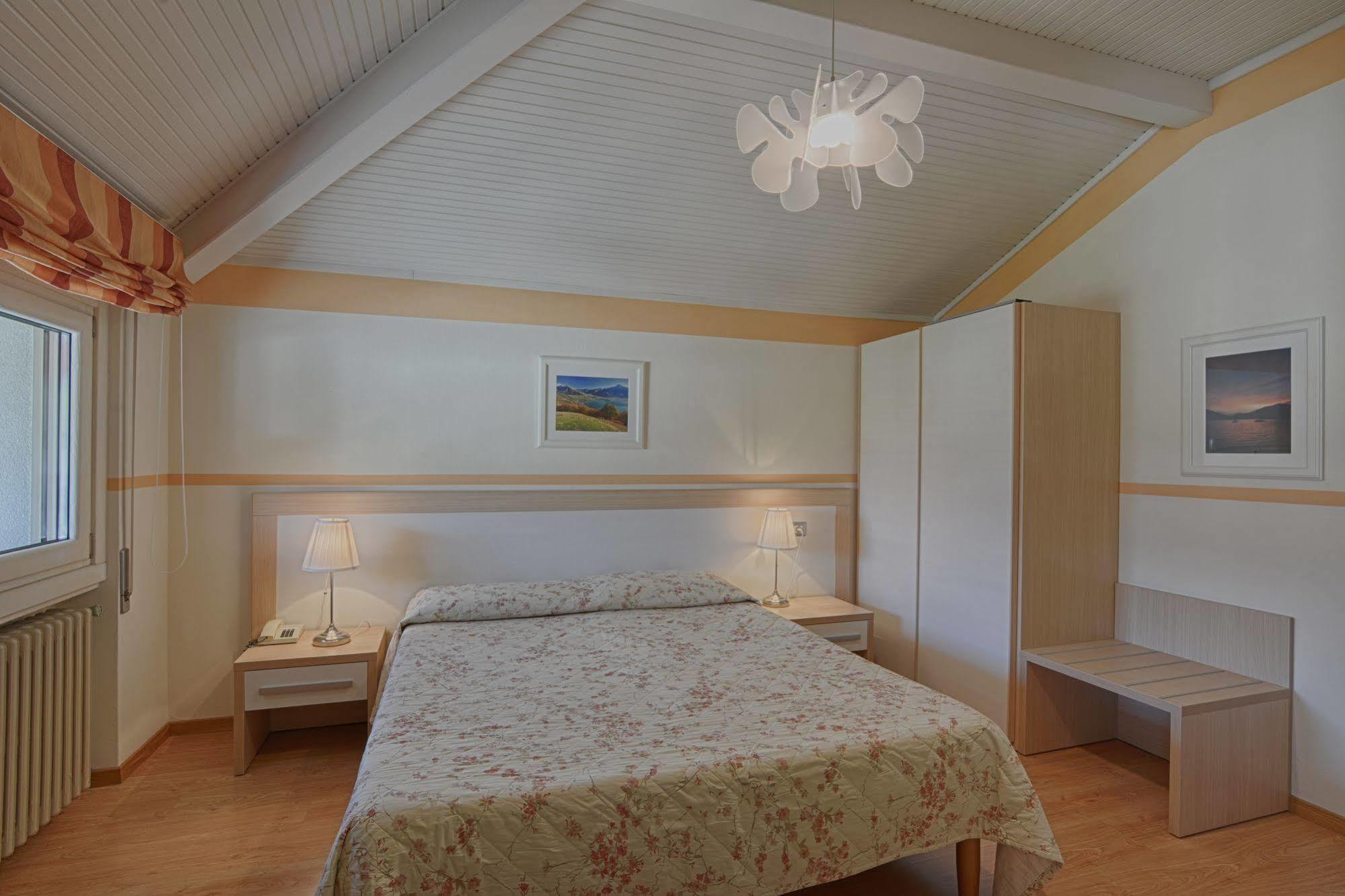 Hotel Europa - Sorico Bagian luar foto